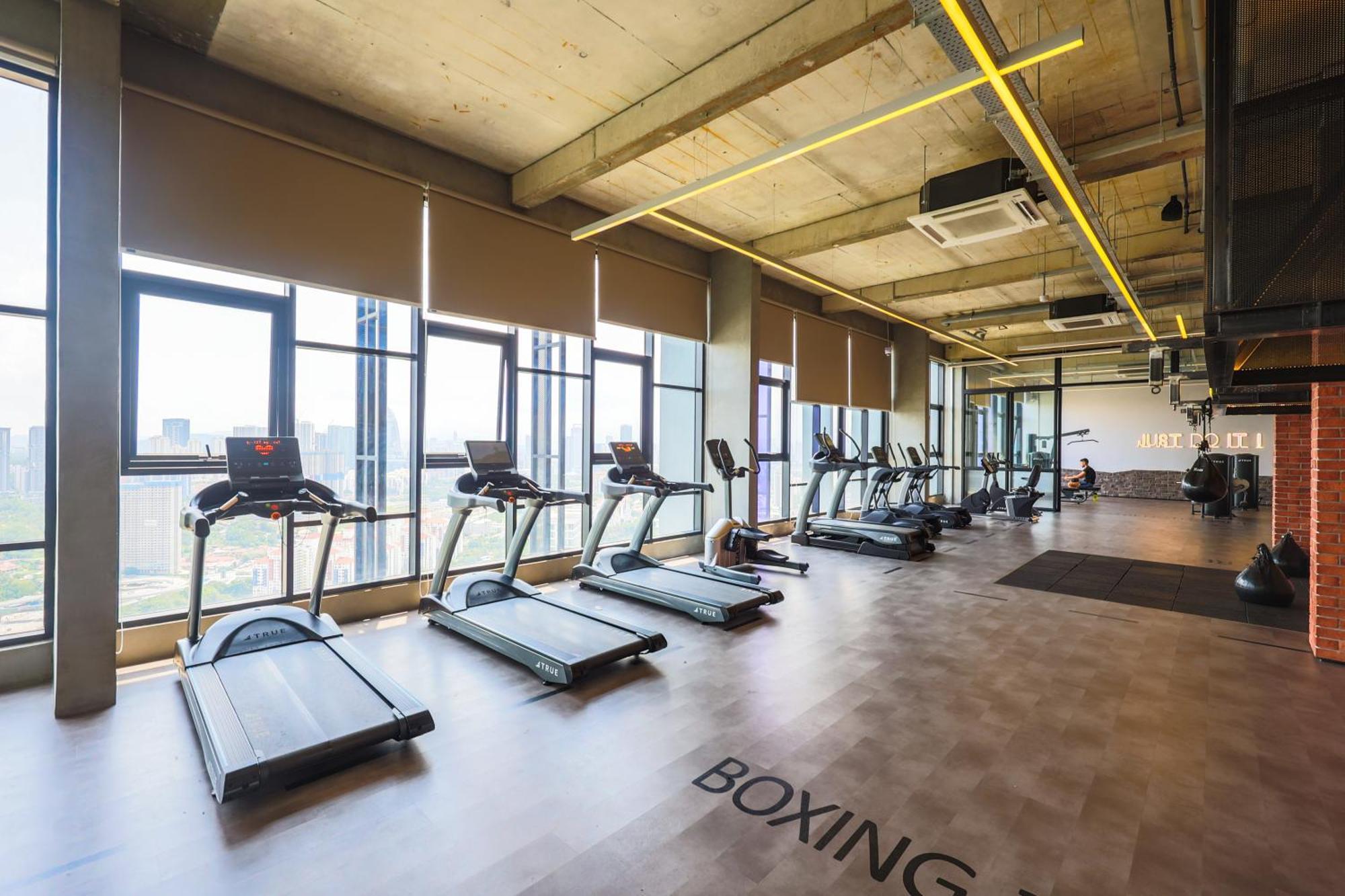 דירות קואלה לומפור Millerz Square By Mykey מראה חיצוני תמונה The gym at the University of Law, Birmingham
